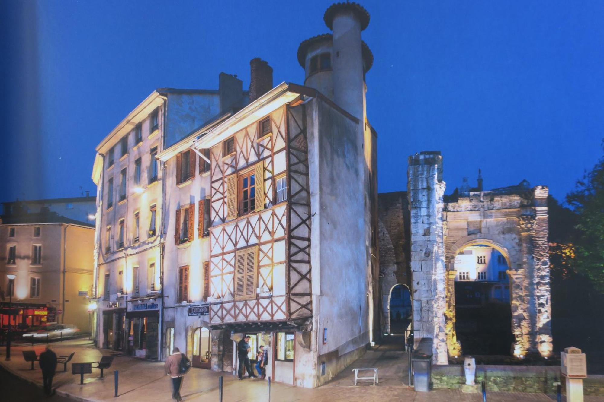 Chambres Au Grand Calme Dans Maison Primarette Exterior photo